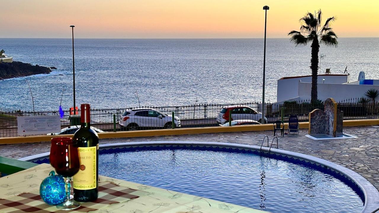 La Arena Free Wi-Fi Check-In 24 Hours Puerto de Santiago  Buitenkant foto